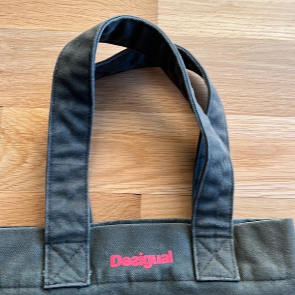 Desigual Tote/Hand Bag “Me and You” - Picture 6 of 13